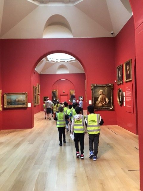 Year 3 Dulwich Picture Gallery photo